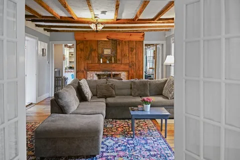 $1,260,000 | 1574-1579 Pleasant Street, Lee, MA 01260