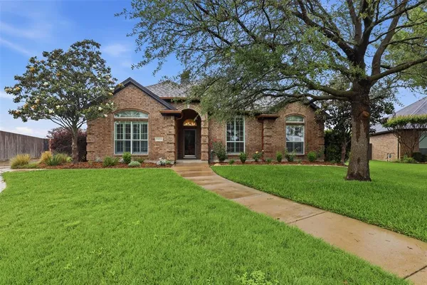 $2,995 | 1404 Chaucer Drive, Cleburne, TX 76033