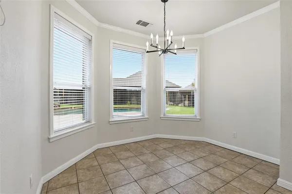 $2,995 | 1404 Chaucer Drive, Cleburne, TX 76033