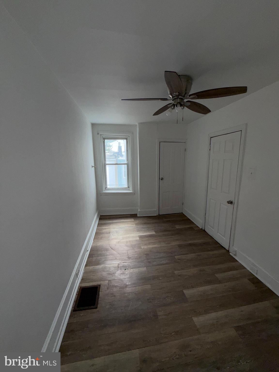 412 North Holly Street Philadelphia, PA 19104 - Photo 9 of 13