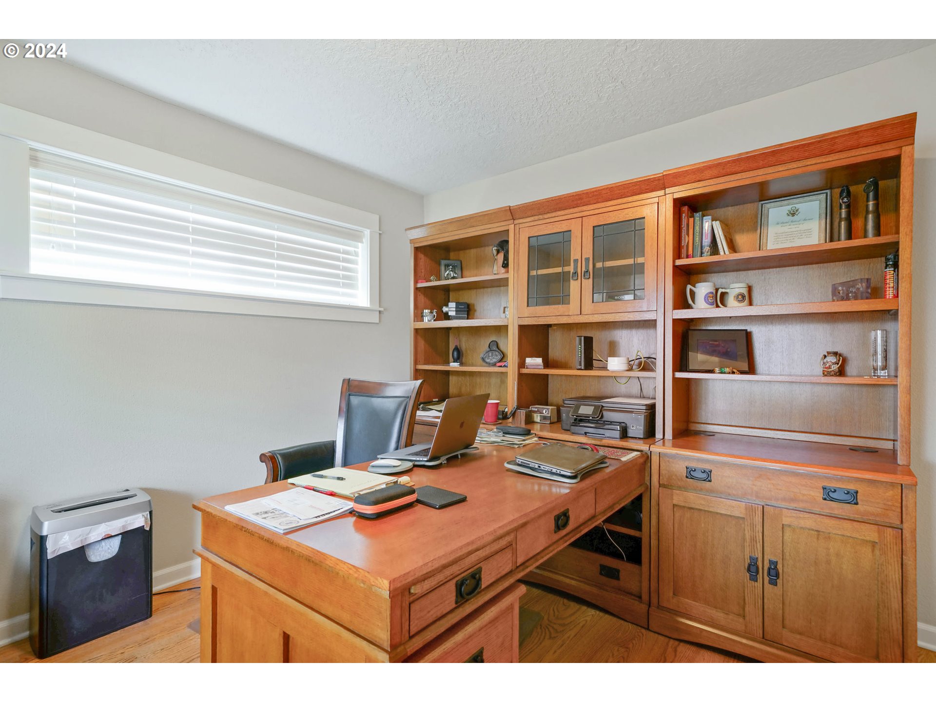 2136 Southeast Rhododendron Avenue Dallas, OR 97338 - Photo 8 of 36 a room with a table and a window