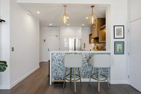 $645,000 | 530 K Street, Unit 1015, San Diego, CA 92101