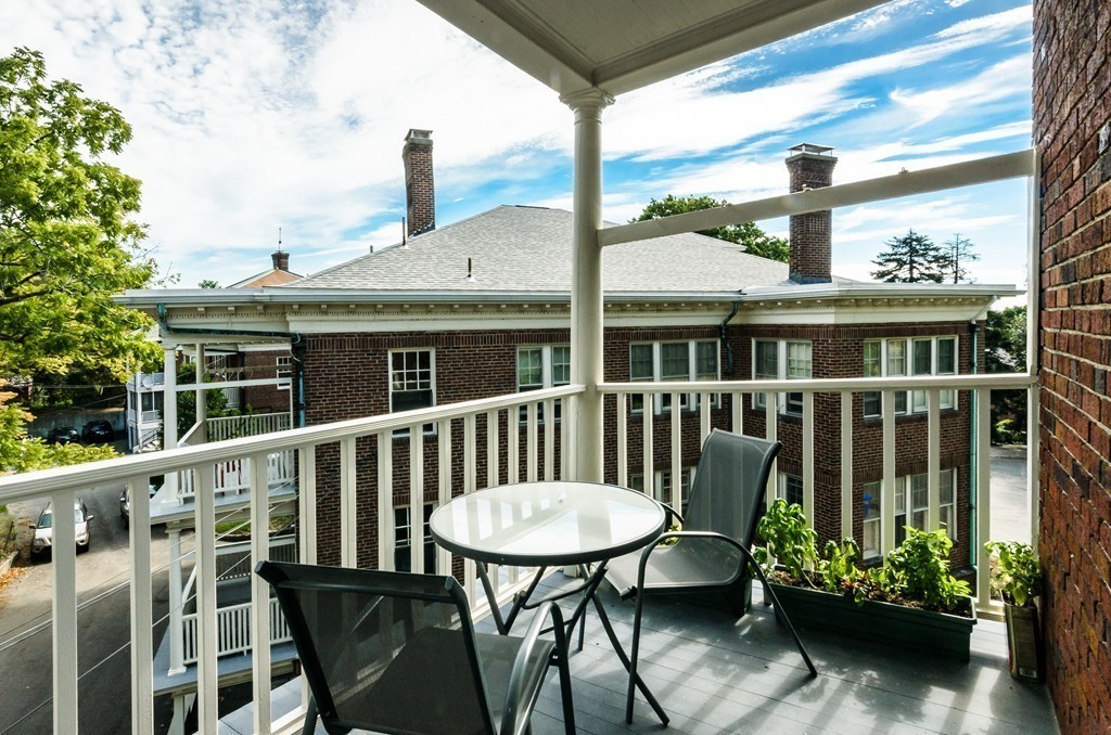 44 Rawson Road, Unit 2 Brookline, MA 02445 - Photo 16 of 17 Gallery Image 16