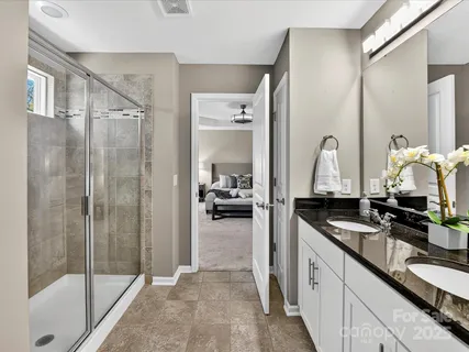 $525,000 | 2568 Royal York Avenue, Charlotte, NC 28210