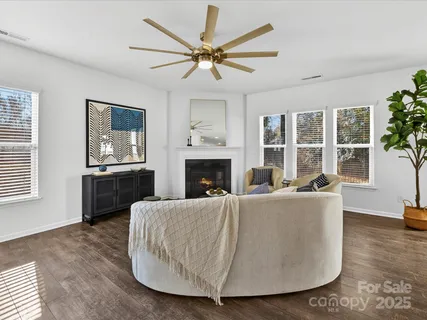 $525,000 | 2568 Royal York Avenue, Charlotte, NC 28210