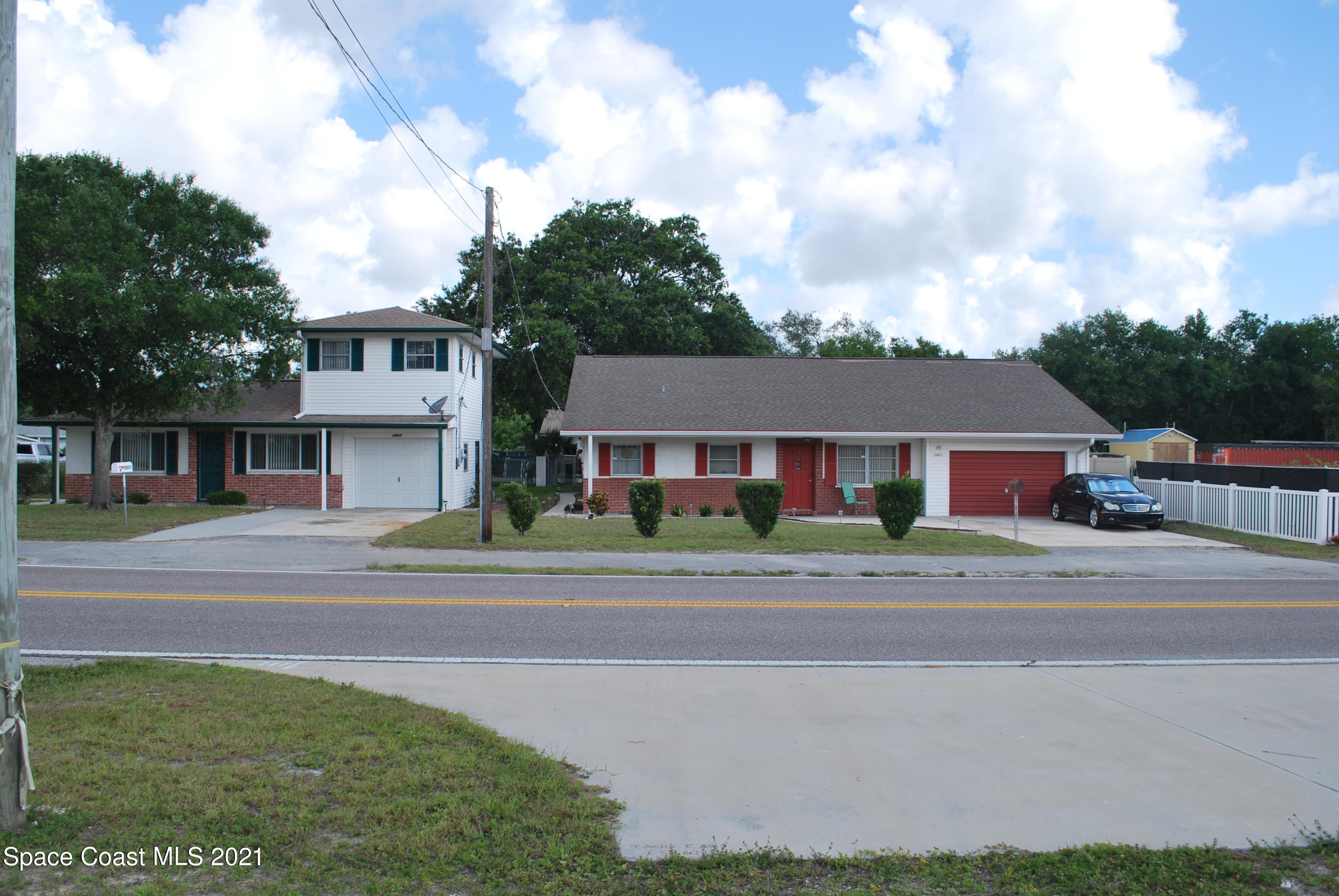 2857 Palm Bay Road Northeast Palm Bay, FL 32905 - Photo 4 of 28 DSC_0005 (1)