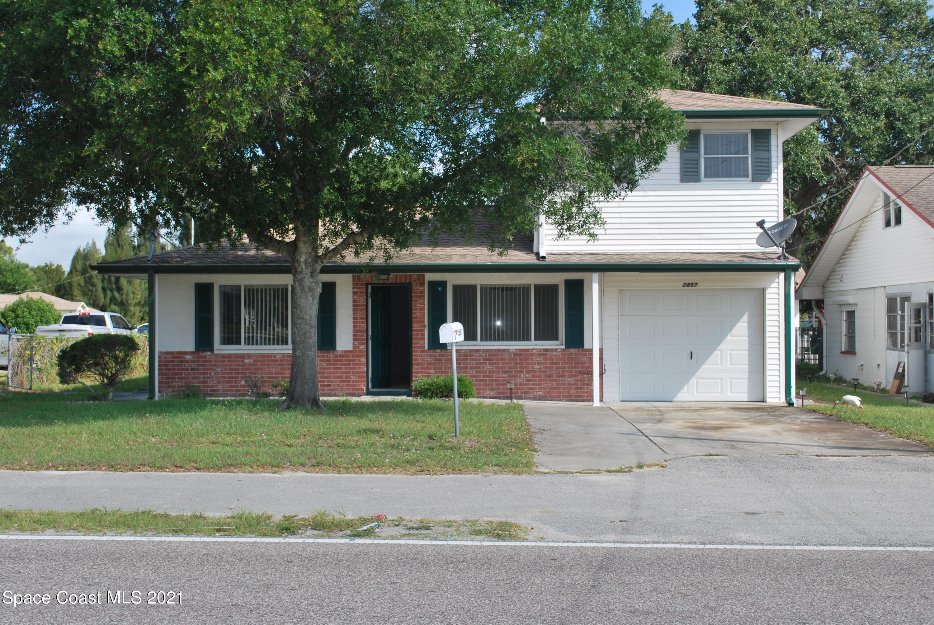 2857 Palm Bay Road Northeast Palm Bay, FL 32905 - Photo 10 of 28 DSC_0007