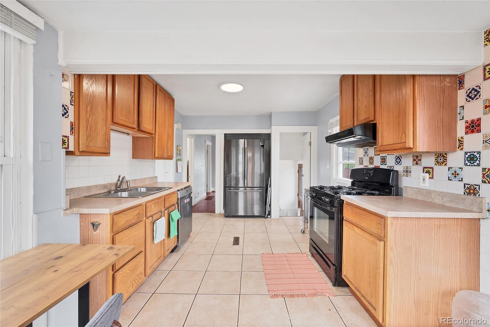 512 South Perry Street Denver, CO 80219 - Photo 11 of 30