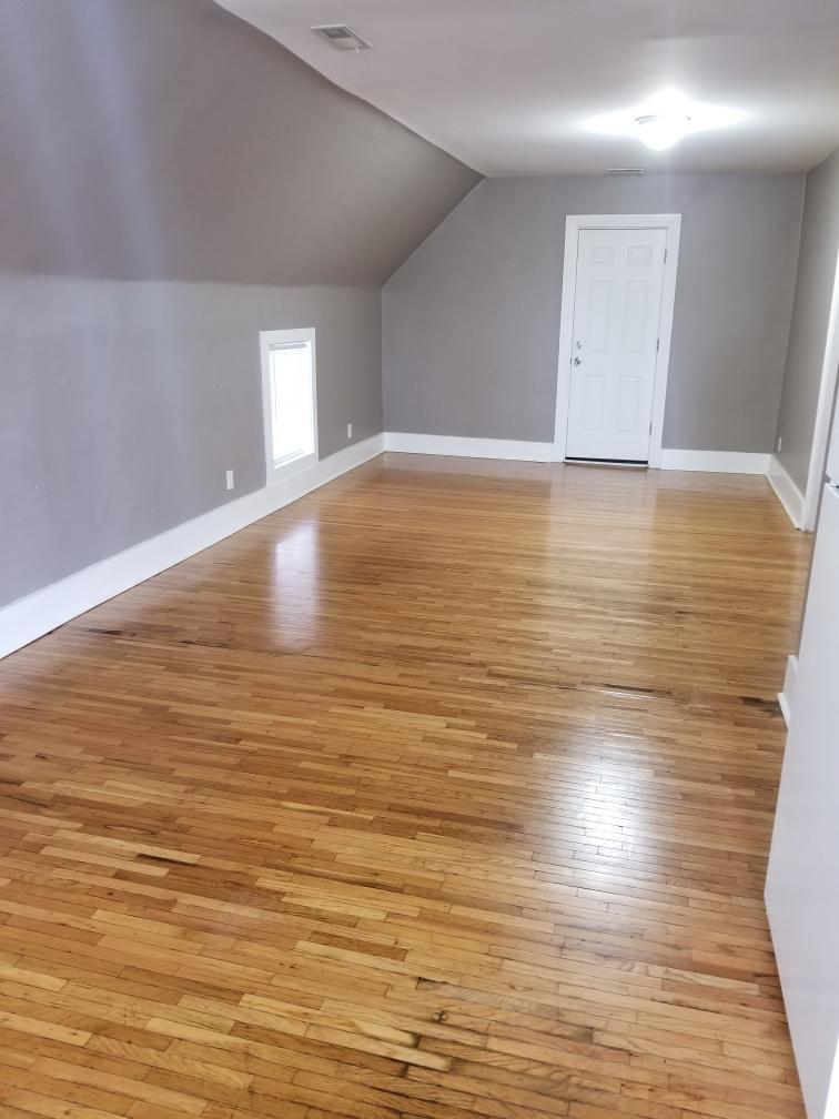 910 Summit Street Joliet, IL 60435 - Photo 12 of 15 Gallery Image 12