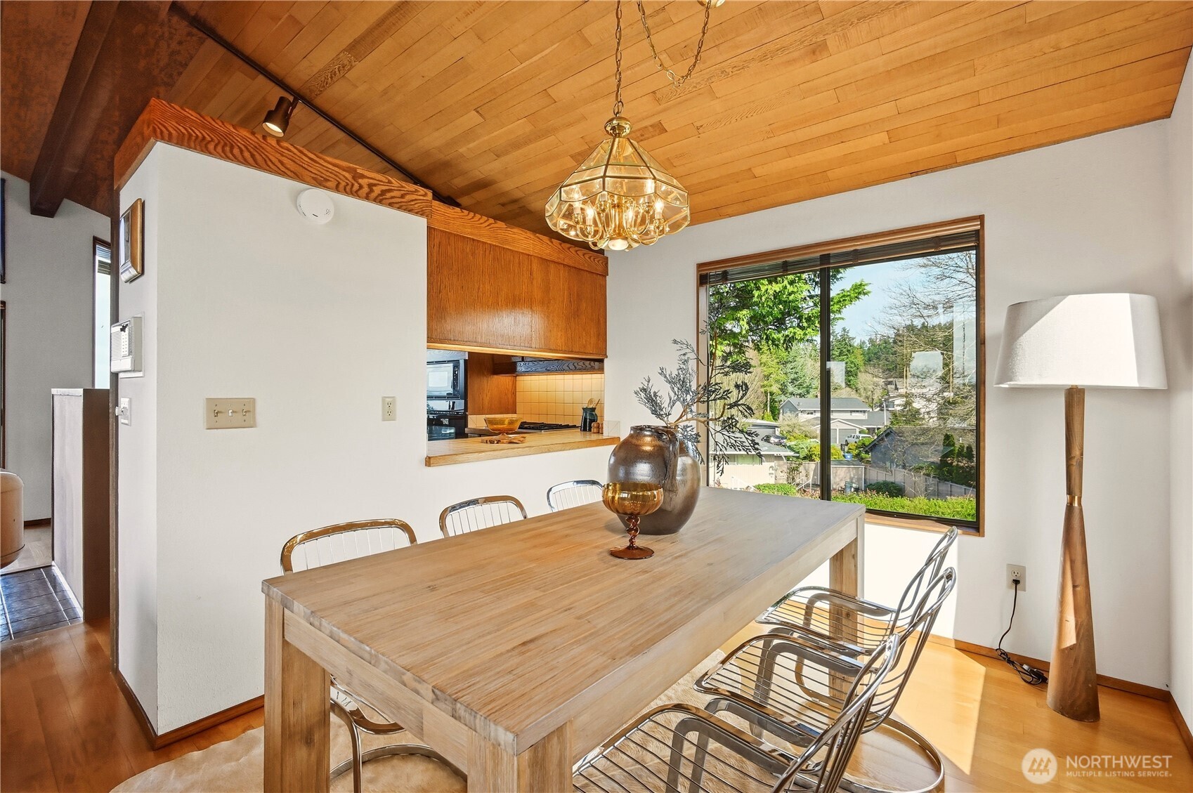12656 Blakely Place Northwest Seattle, WA 98177 - Photo 11 of 38