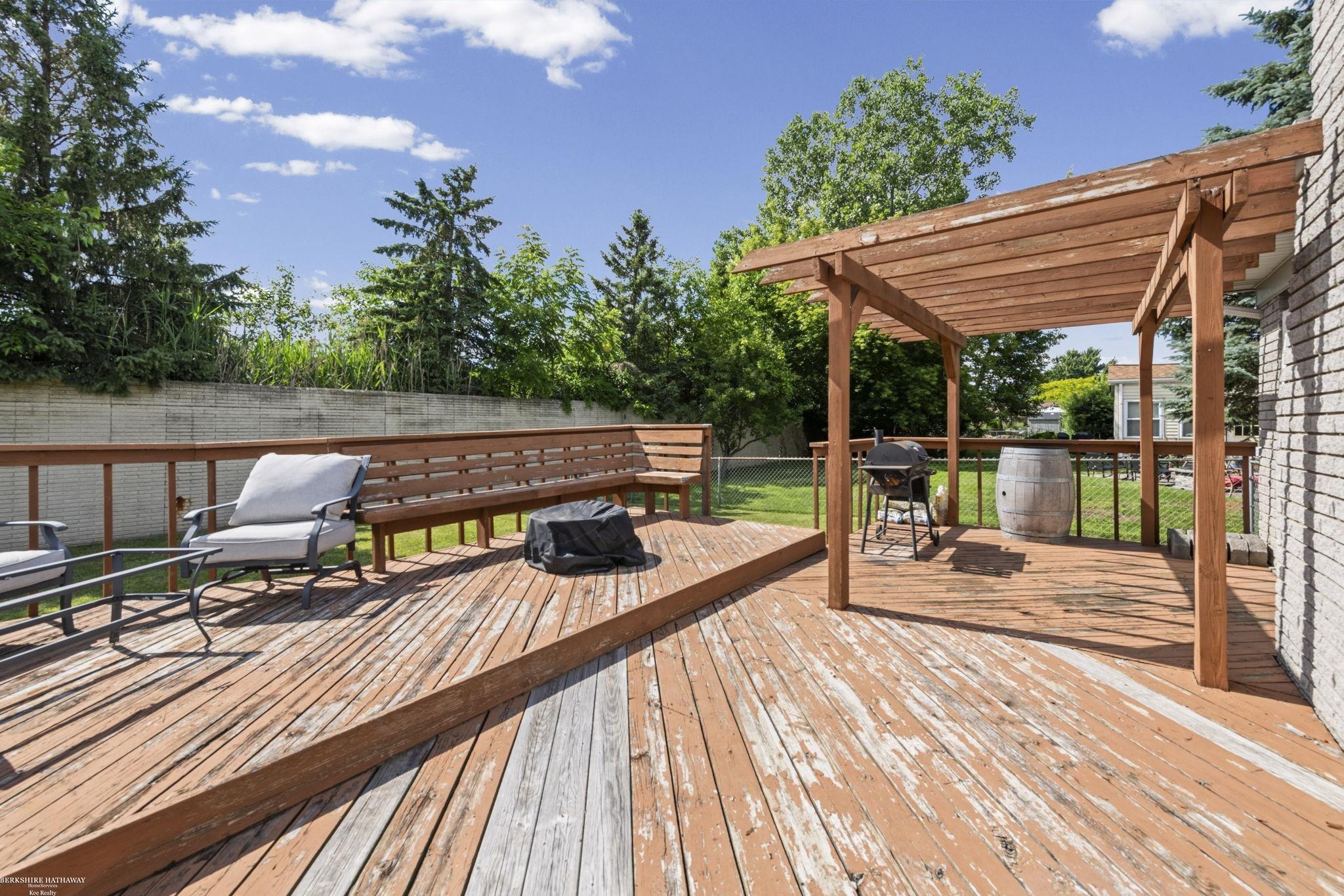 47121 Barbara Road Macomb, MI 48044 - Photo 25 of 31