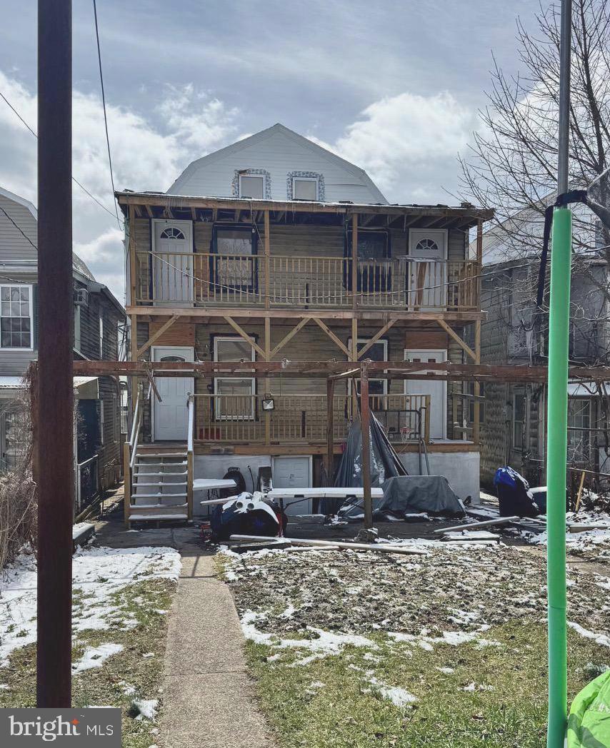 1040 Scott Street Kulpmont, PA 17834 - Photo 10 of 10 a front view of a house with garden