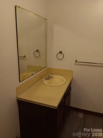 $995 | 304 Kristin Lane, Unit 3, Hudson, NC 28638