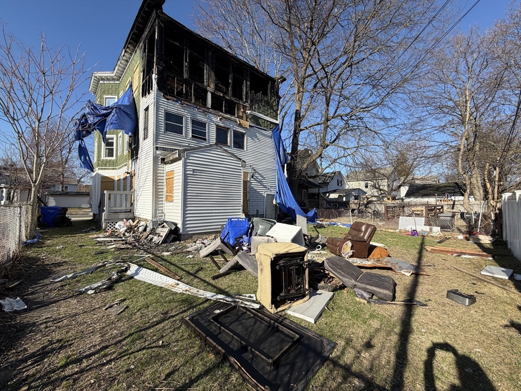 583 Union Street Springfield, MA 01109 - Photo 10 of 12