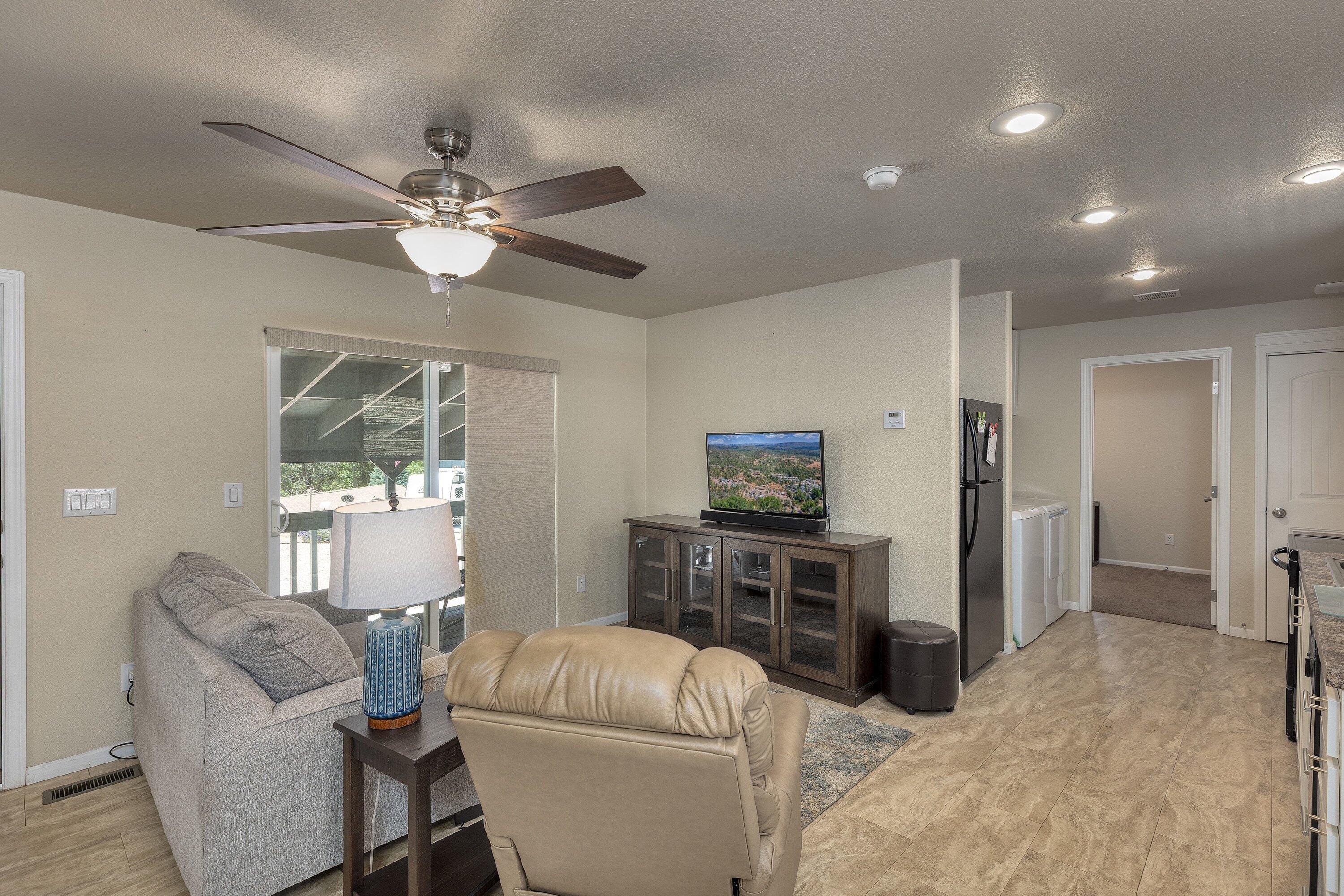 16 North Star Vale Road, Unit 105 Payson, AZ 85541 - Photo 7 of 30 009_photo9_16_n_star_vale_dr_105_payson_