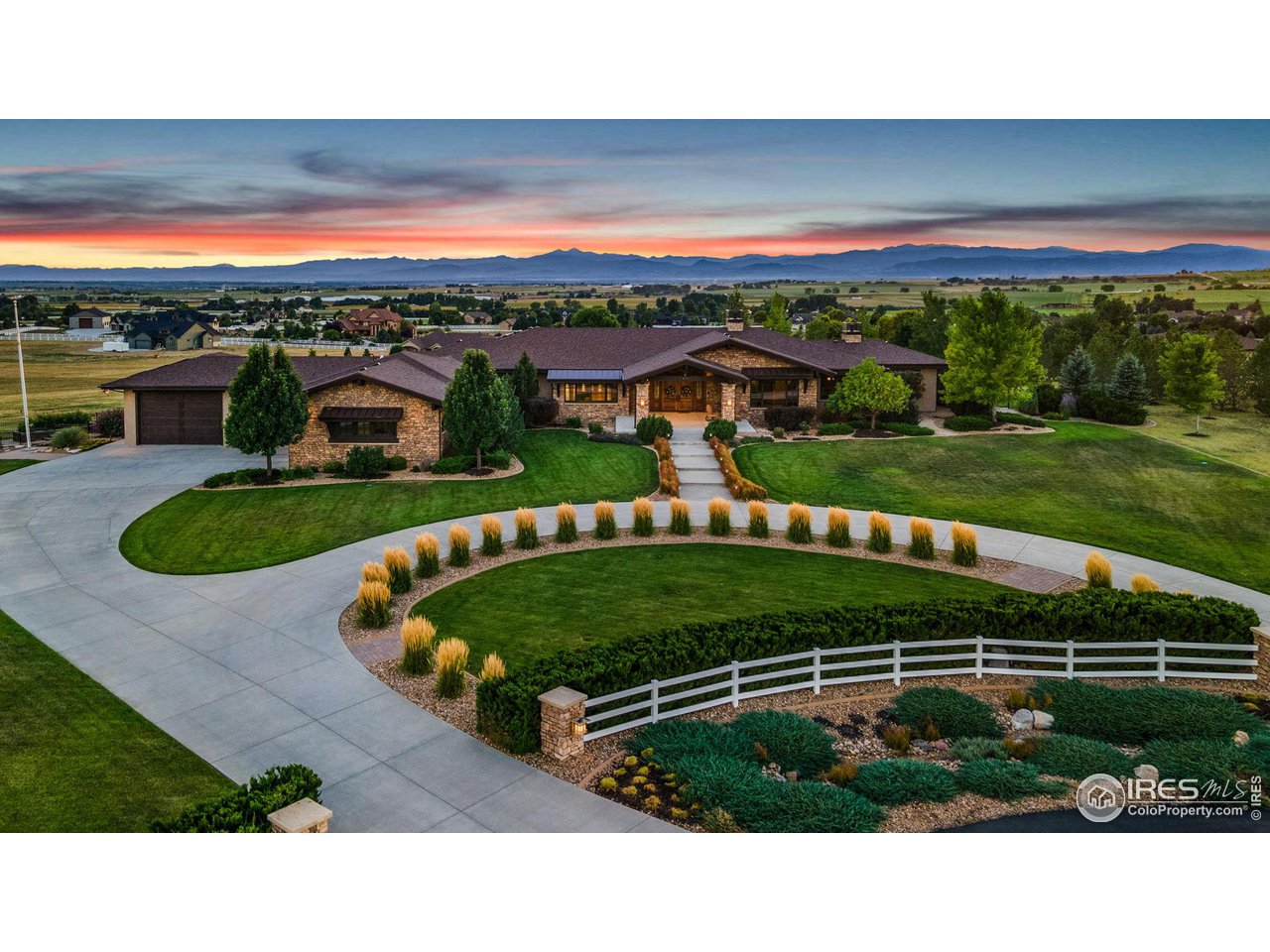 a view of a swimming pool with a outdoor space