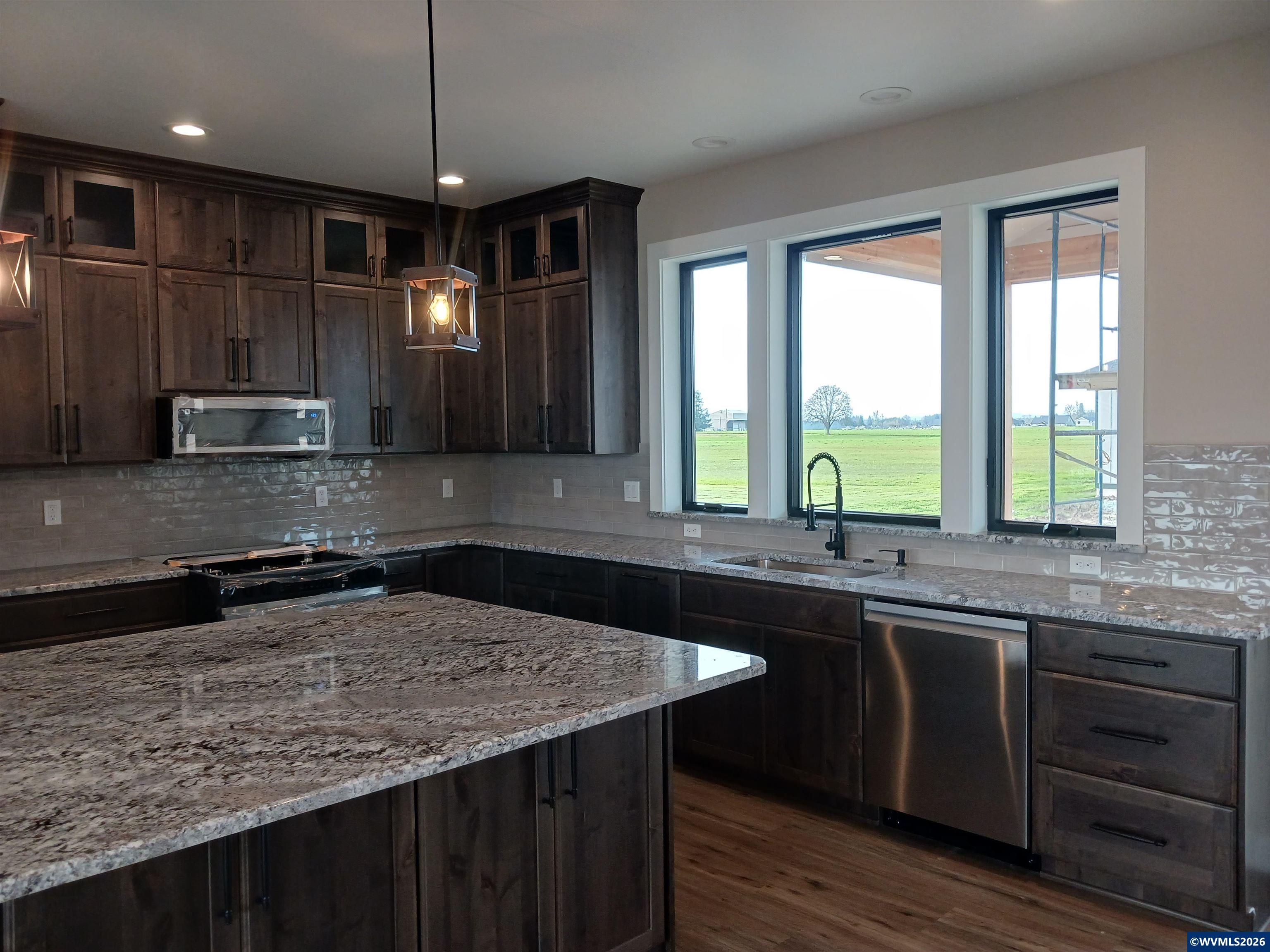 2785 Alexander Lane Northeast Albany, OR 97321 - Photo 16 of 46