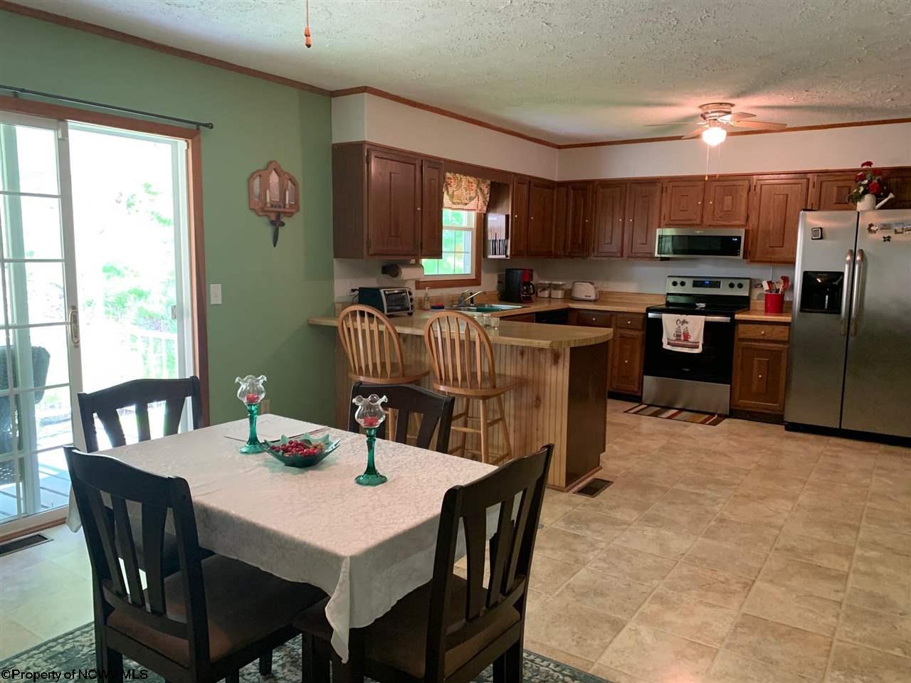 1651 Simpson Run Road Weston, WV 26452 - Photo 6 of 28 Gallery Image 6