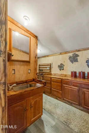 $170,000 | 413 East Bernard Avenue, Greeneville, TN 37745