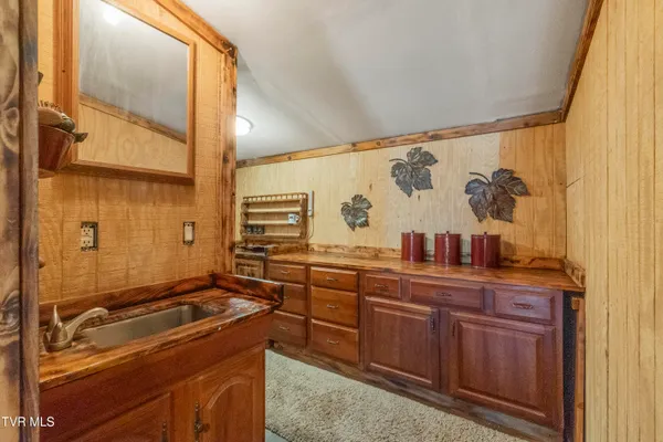 $170,000 | 413 East Bernard Avenue, Greeneville, TN 37745