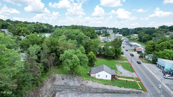 $170,000 | 413 East Bernard Avenue, Greeneville, TN 37745