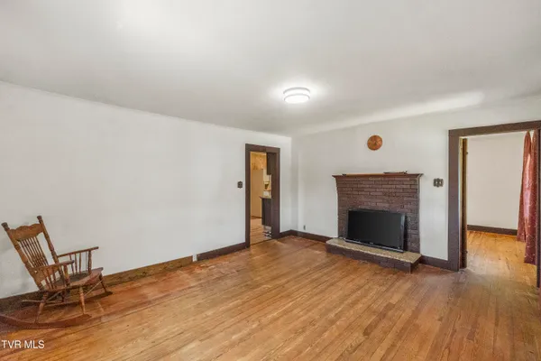 $170,000 | 413 East Bernard Avenue, Greeneville, TN 37745