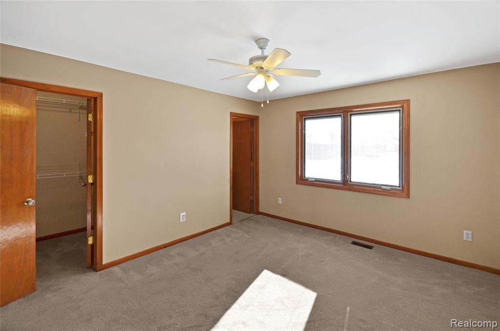 36291 Genuine Risk Court Clinton Township, MI 48035 - Photo 27 of 39