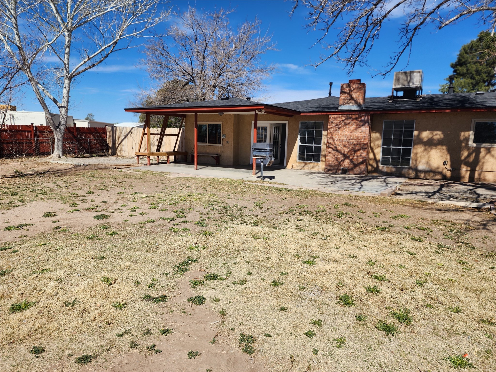 405 Godfrey Avenue Rio Communities, NM 87002 - Photo 35 of 38 Backyard