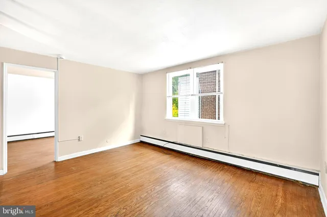 $1,300 | 514 Seville Street, Unit 4, Philadelphia, PA 19128