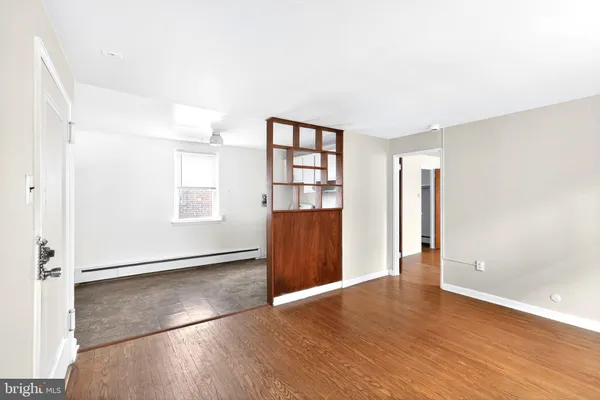$1,200 | 514 Seville Street, Unit 4, Philadelphia, PA 19128