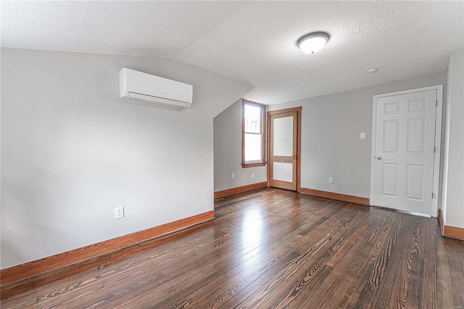 553 West 2nd Street Washington, MO 63090 - Photo 14 of 25