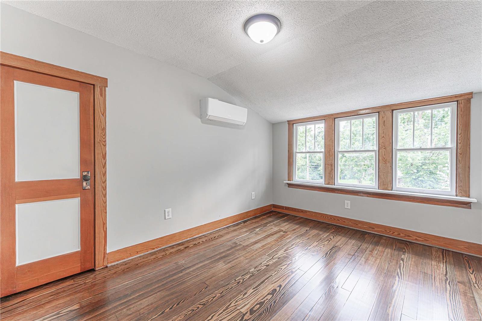 553 West 2nd Street Washington, MO 63090 - Photo 16 of 25