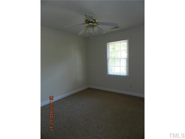 4704 Atterbury Court Raleigh, NC 27604 - Photo 8 of 14