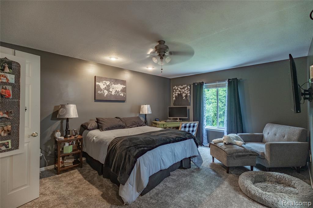 1014 Timber Ridge Court Grand Blanc, MI 48439 - Photo 9 of 18 Gallery Image 9