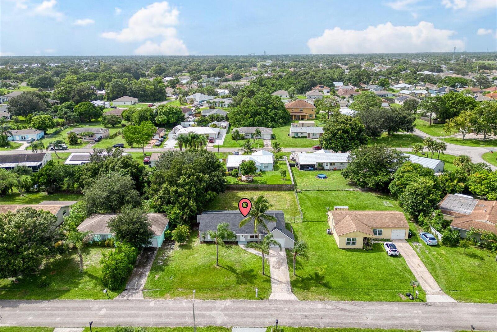 317 Southwest Kentwood Road Port St. Lucie, FL 34953 - Photo 3 of 32 28-ken ex-5