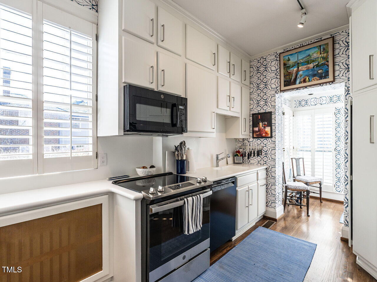 921 Vance Street Raleigh, NC 27608 - Photo 14 of 33 014-1280x960-kitchen