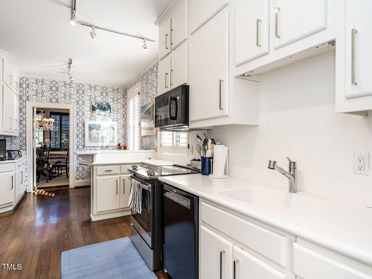 921 Vance Street Raleigh, NC 27608 - Photo 17 of 33 017-1280x960-kitchen