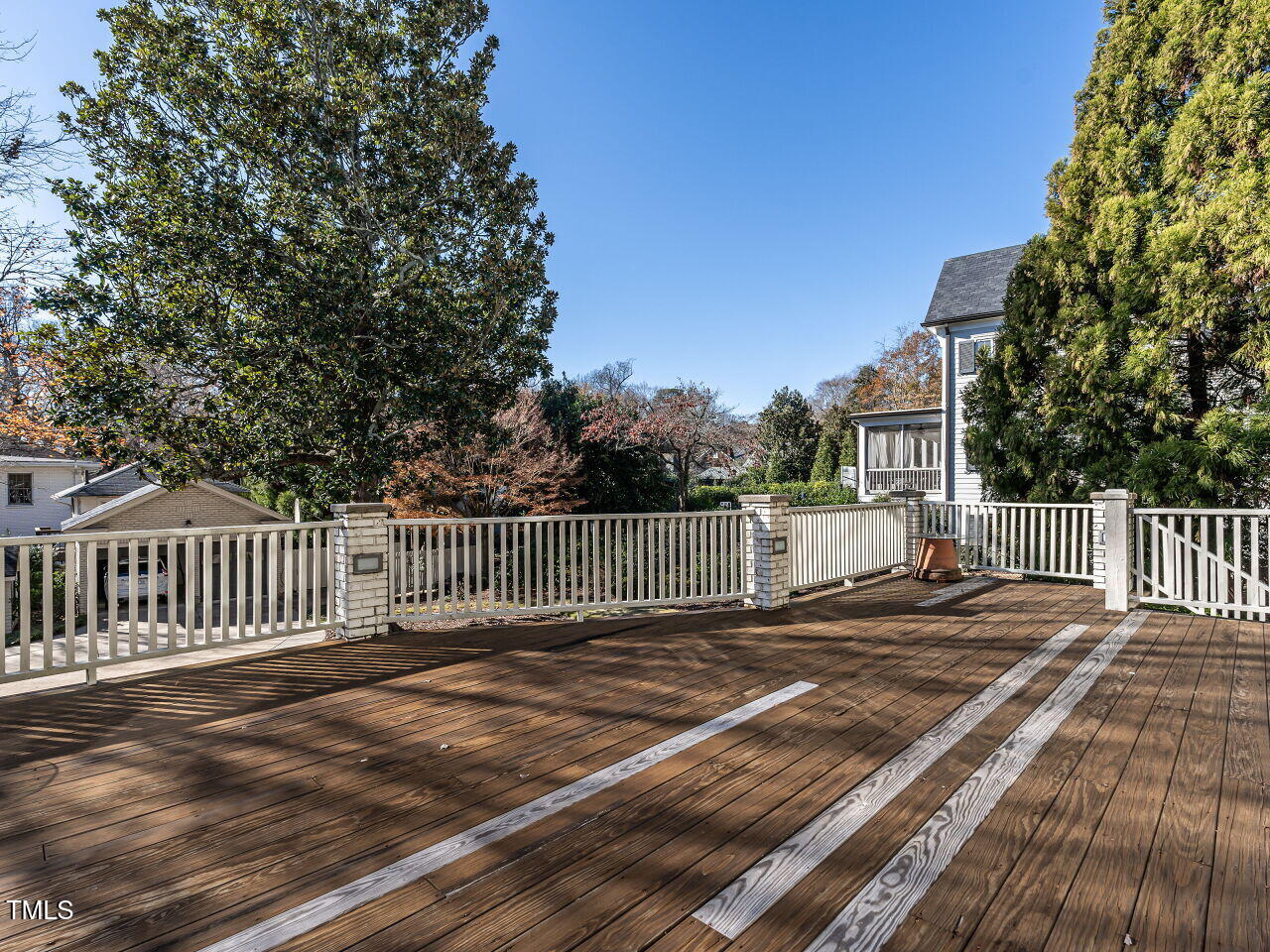 921 Vance Street Raleigh, NC 27608 - Photo 29 of 33 029-1280x960-deck