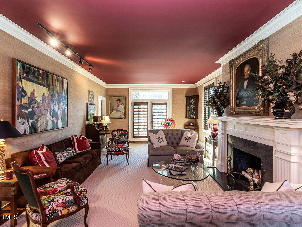 921 Vance Street Raleigh, NC 27608 - Photo 9 of 33 009-1280x960-family-room