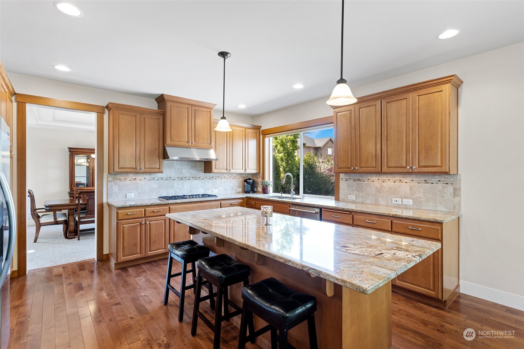 3721 209th Street Southeast Bothell, WA 98021 - Photo 6 of 27