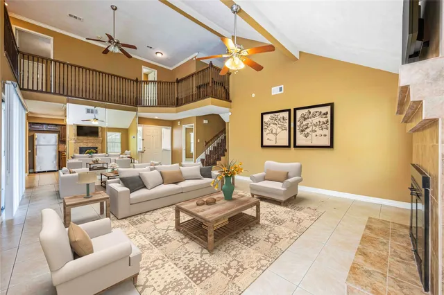 $310,000 | 11510 Pagoda Drive, Houston, TX 77477