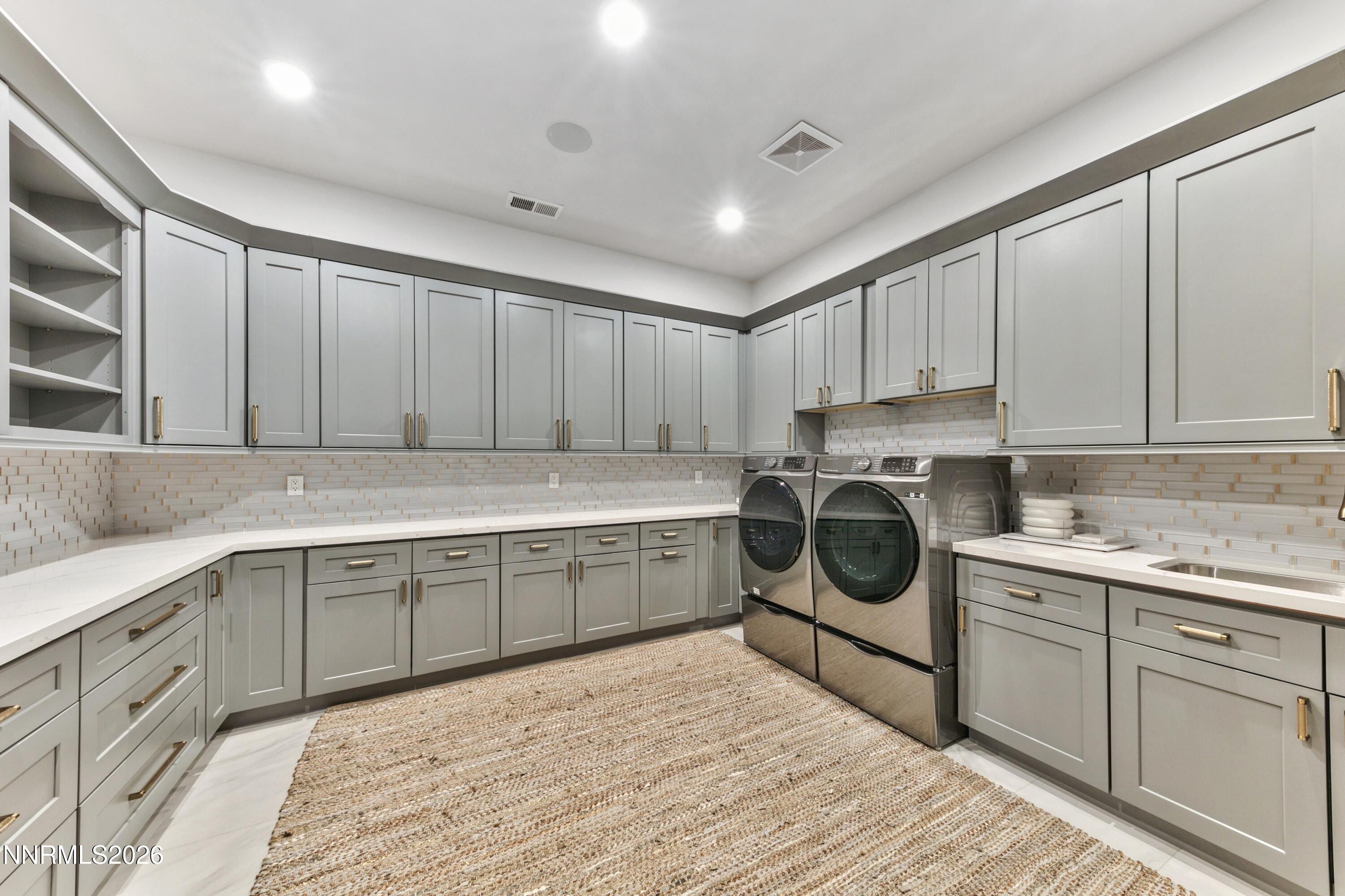 5375 Mountain Creek Road Reno, NV 89511 - Photo 28 of 62 a49