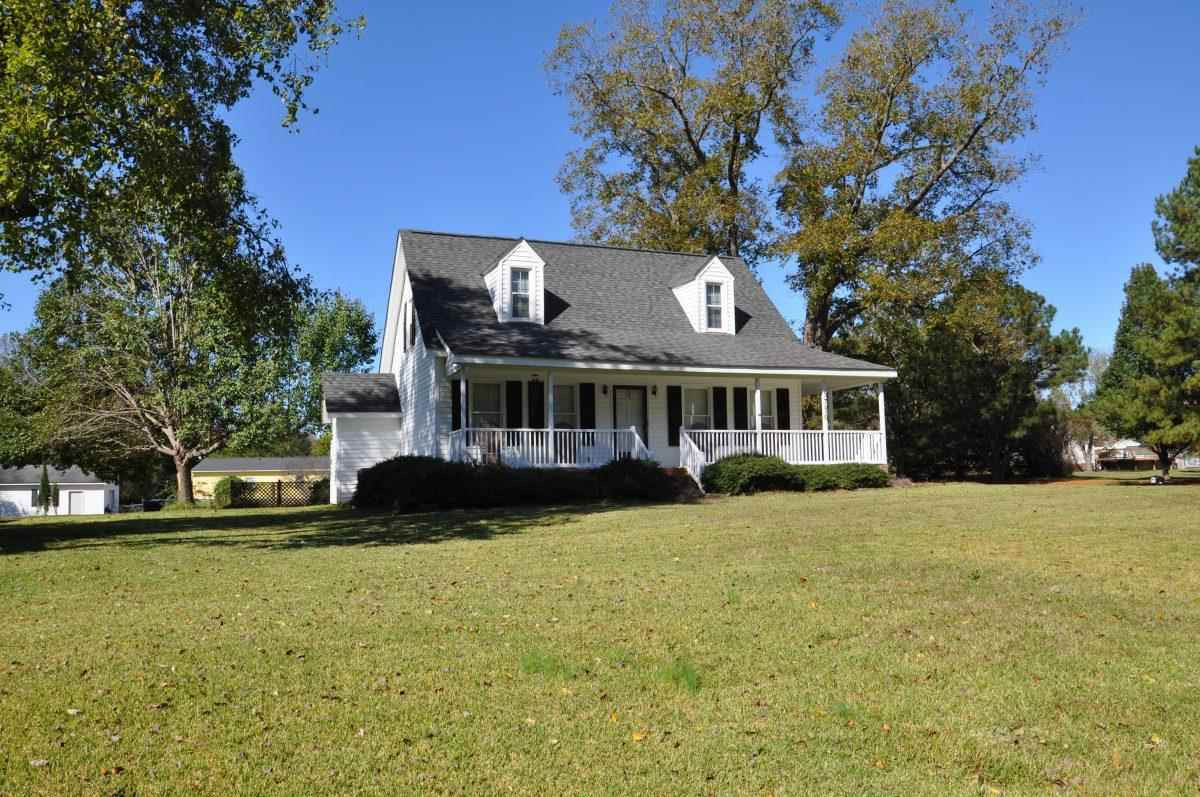 5750 Raleigh Road Benson, NC 27504 - Photo 1 of 14 Photo 1