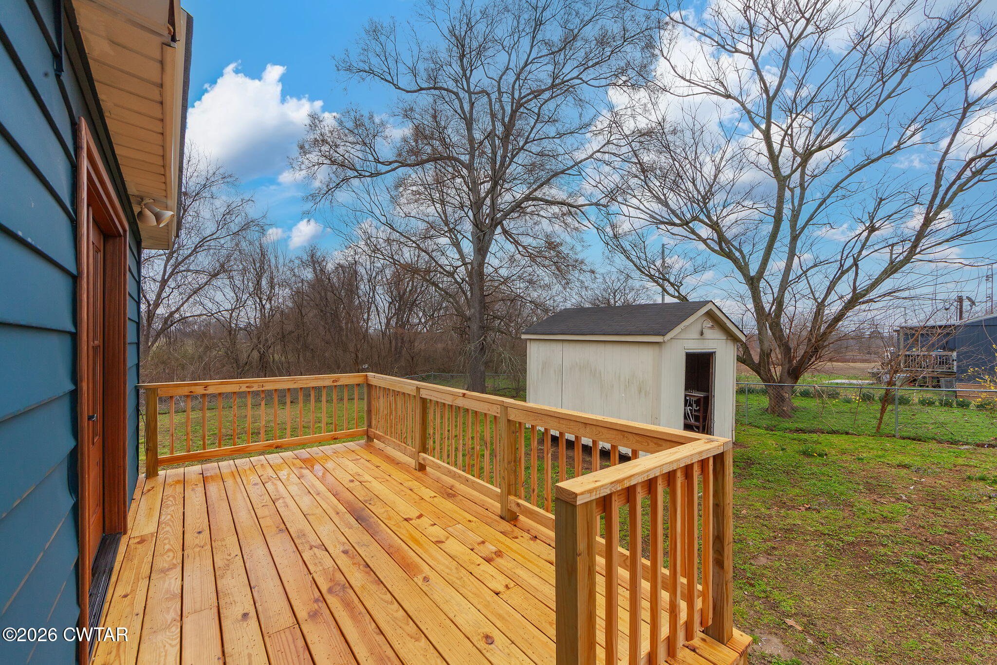 28 Mt Orange Road Trenton, TN 38382 - Photo 25 of 31 a view of backyard with mountain and wooden floor