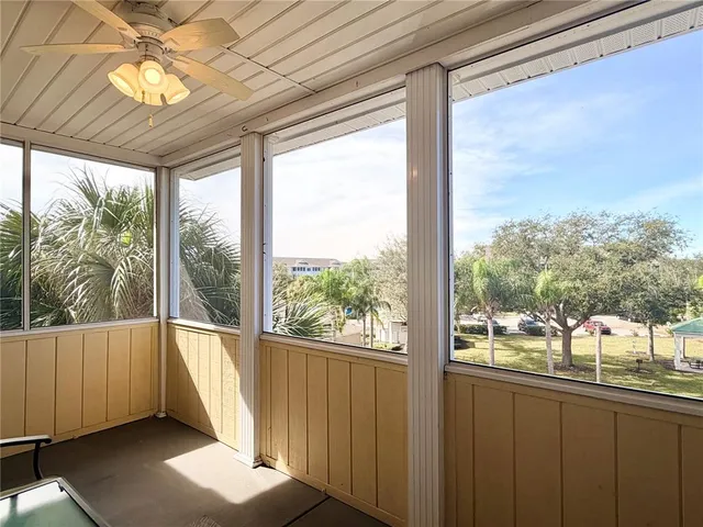 $1,700 | 4802 51st Street West, Unit 106, Bradenton, FL 34210