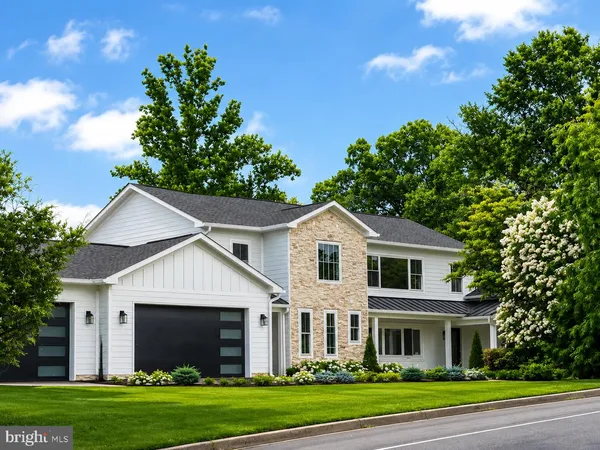 $1,990,000 | 3237 Sleepy Hollow Road, Falls Church, VA 22044