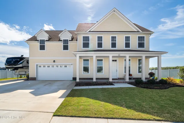 $585,000 | 300 Farmstead Loop, Moyock, NC 27958