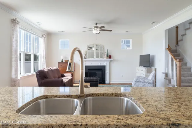 $585,000 | 300 Farmstead Loop, Moyock, NC 27958