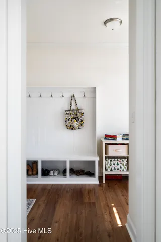 $585,000 | 300 Farmstead Loop, Moyock, NC 27958