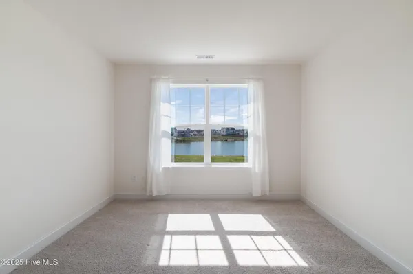 $582,000 | 300 Farmstead Loop, Moyock, NC 27958